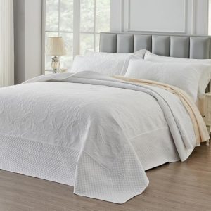 California King Oversized Bedspread Set 128x120 inches White Paisley Quilt with Shams California King Extra Wide Quilt S