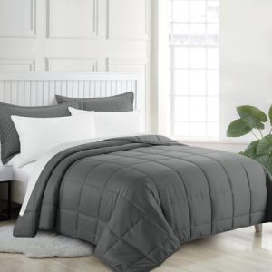 HOMBYS Oversized King Comforter Grey for All Season Lightweight Quilted Down Alternative Duvet Insert 8 Corner Tabs Best