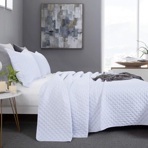 41bxq g8s6l.jpg HOMBYS Super King Plus 128x120 Oversized Quilt Set for Summer Lightweight and Reversible White Comforter Set