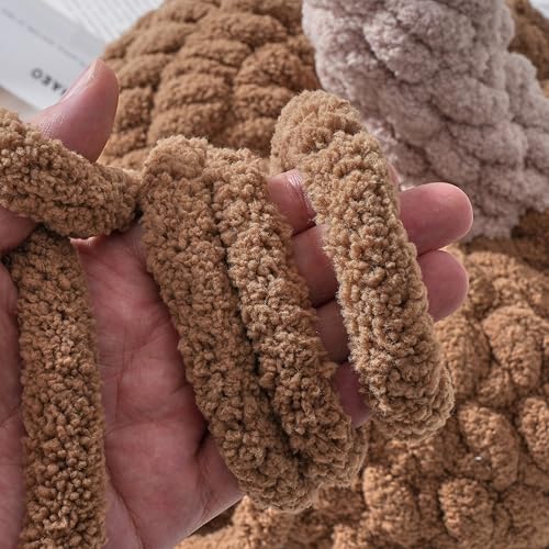 51easyj3gzl.jpg Catherine Chunky Chenille Yarn, 2 Pack, White, 41 Yards Each, Gauge 7 Jumbo