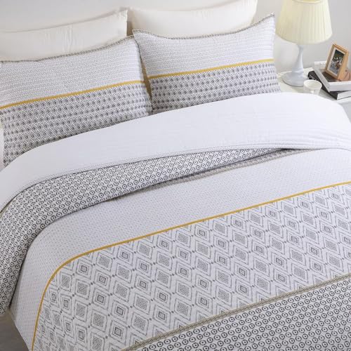 51o68hjolil 1.jpg HOMBYS Oversized King Bedspread Boho Striped Pattern Quilt Set 3 Pcs Lightweight & Soft Coverlet Bedding Set for All