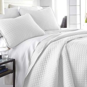 Southshore Fine Living White Queen Quilt Bedding Set Pet Hair Resistant Bright Whitequeen Size Full Size Bedspread Cover