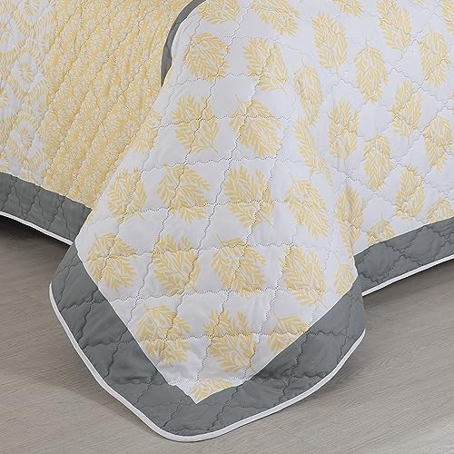 51mkg2wx jl 2.jpg HOMBYS Oversized King Plaid Bedspread, All Season Checkered Quilted Coverlet Set for Home Decor (Alaska King 132"x120