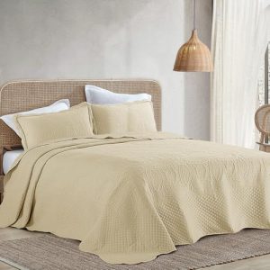 HOMBYS Oversized King Bedspreads for All Seasons Comfort and Durability HOMBYS Extra Wide King Bedspreads for Relaxation