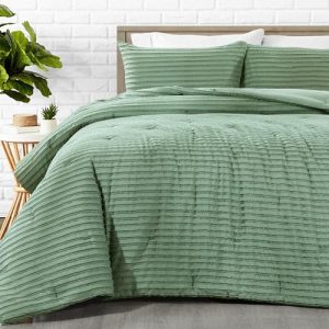 HOMBYS Oversized King Boho Comforter Set for King Bed | HOMBYS Sage Green Tufted Jacquard Geometry Bedding with 2 Pi