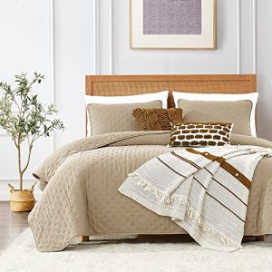 ROARINGWILD Oversized King Quilt Sets for Men and Women, Beige California King Size Lightweight Soft Bedding, Tan Cream